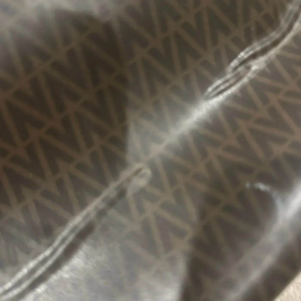 Valentino purse - Picture 6 of 12